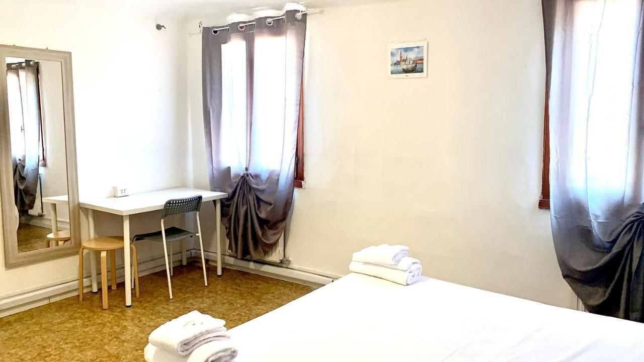 Venice B&B /Room With Private Bathroom المظهر الخارجي الصورة