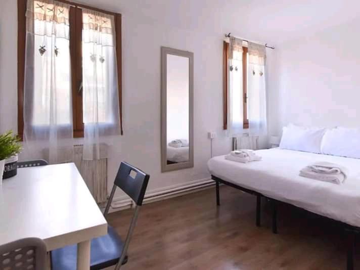 Venice B&B /Room With Private Bathroom المظهر الخارجي الصورة