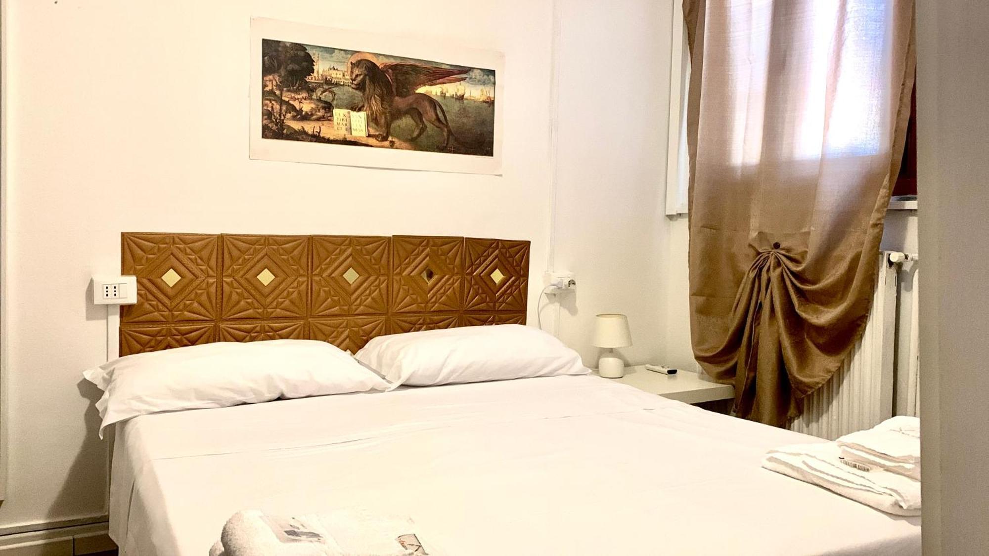 Venice B&B /Room With Private Bathroom المظهر الخارجي الصورة